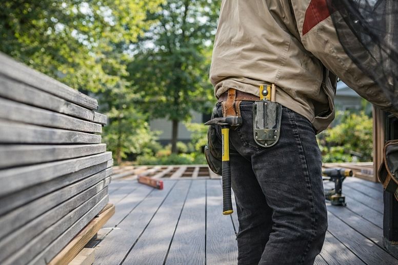 decking does not have to be fancy