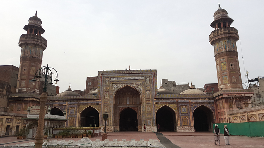 wazir khan mosque