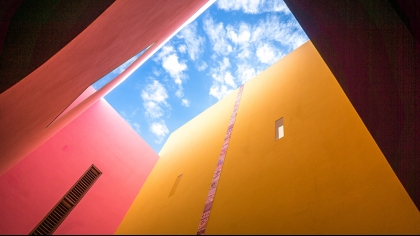 The Effect of Colors in Architecture